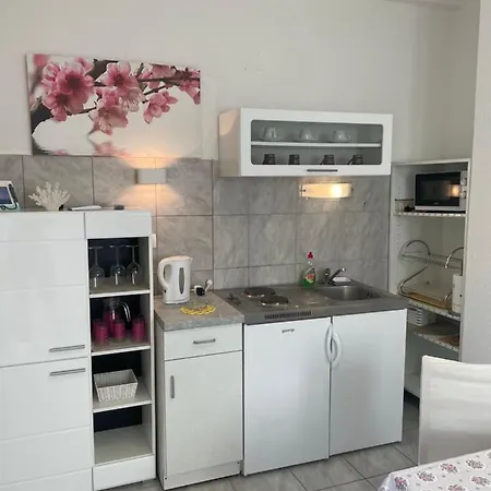 Isabella - Ilda Radonic Apartment
