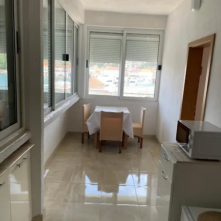 Isabella - Ilda Radonic Jelsa (Hvar)