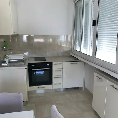 Apartment Isabella - Ilda Radonic *